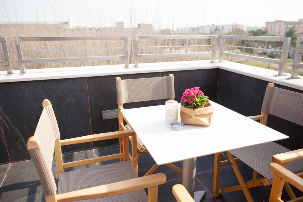 Casa Vacanza Al Castello Barletta Exteriör bild